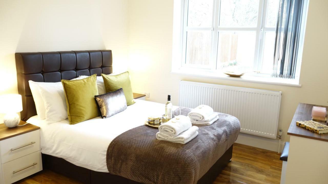 Luxury 2 Bed 2 Bath - Free Parking - 5Min To Airport - Sleeps 6 Apartment Ashford  Екстериор снимка