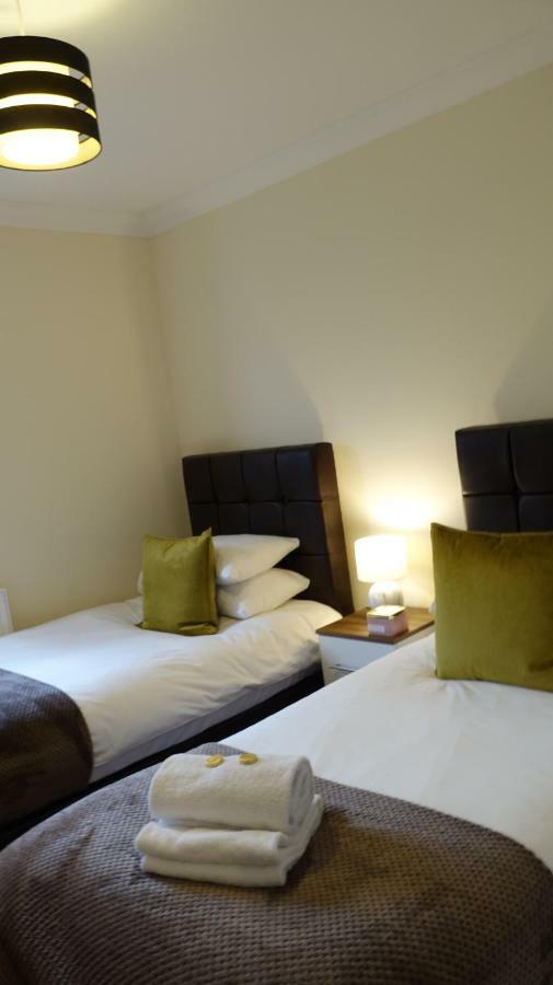 Luxury 2 Bed 2 Bath - Free Parking - 5Min To Airport - Sleeps 6 Apartment Ashford  Екстериор снимка