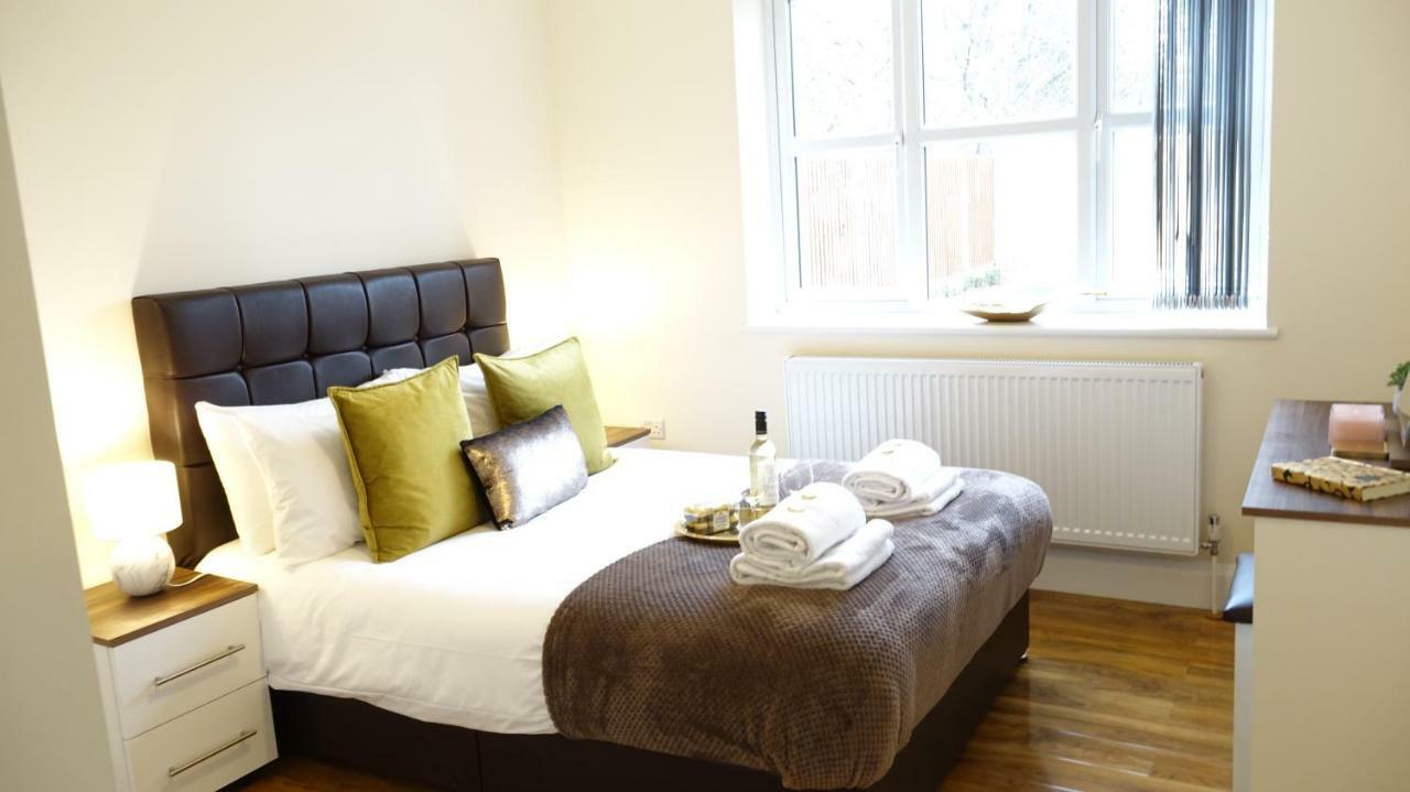 Luxury 2 Bed 2 Bath - Free Parking - 5Min To Airport - Sleeps 6 Apartment Ashford  Екстериор снимка