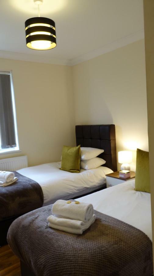Luxury 2 Bed 2 Bath - Free Parking - 5Min To Airport - Sleeps 6 Apartment Ashford  Екстериор снимка