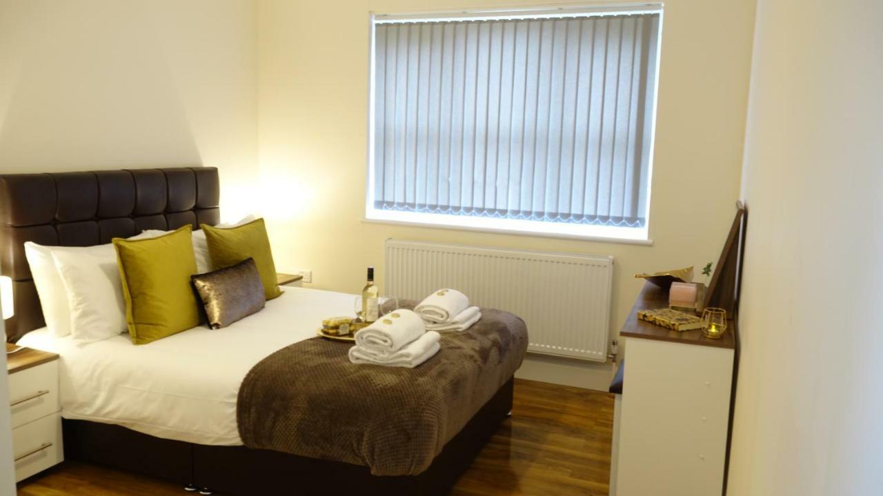 Luxury 2 Bed 2 Bath - Free Parking - 5Min To Airport - Sleeps 6 Apartment Ashford  Екстериор снимка